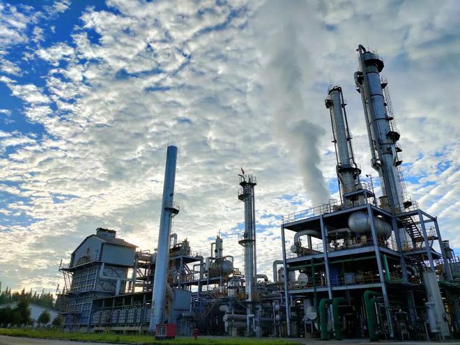 綿竹知名老廠企招人啦!操作工、機(jī)電技術(shù)人員,五險一金,薪資5-8k.